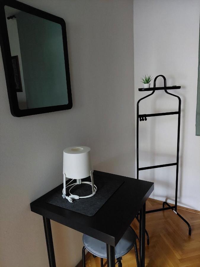 Apartman Hana Apartment Dreznik Grad Luaran gambar