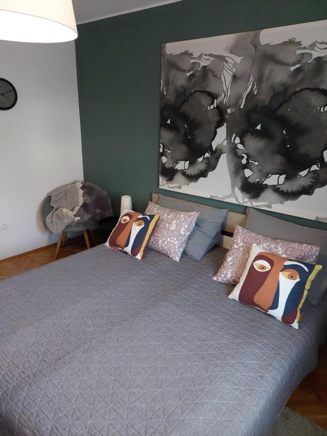 Apartman Hana Apartment Dreznik Grad Luaran gambar